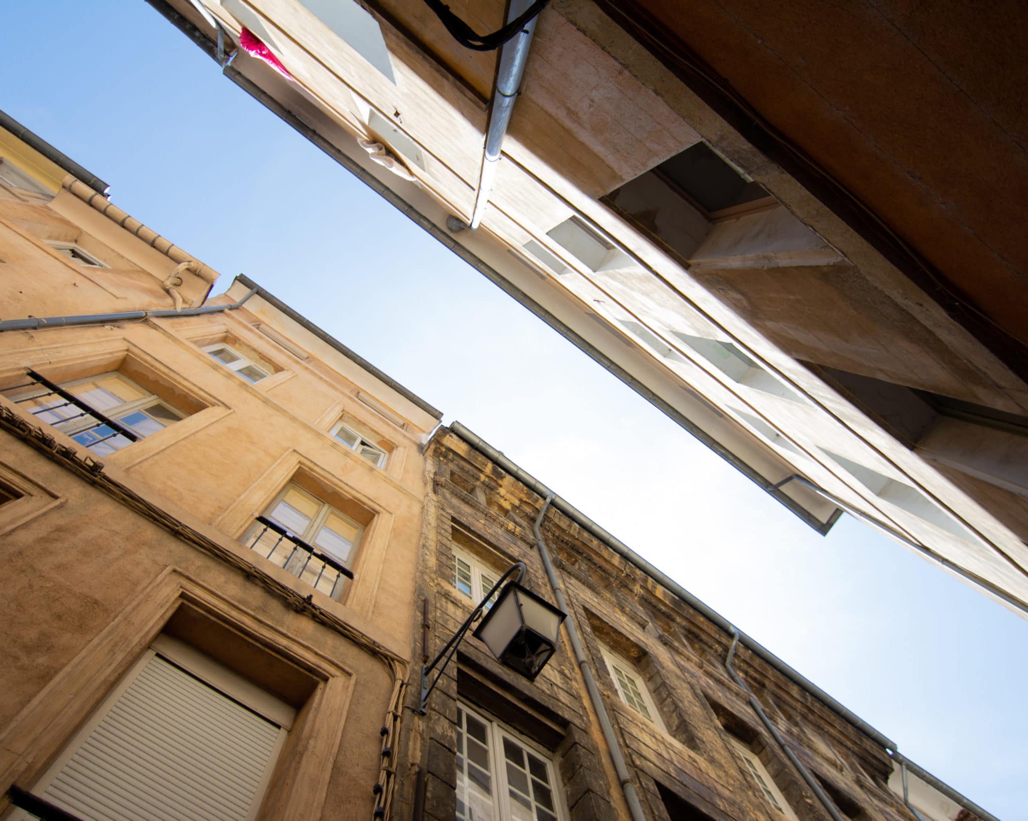 Rue dans le sud de la France